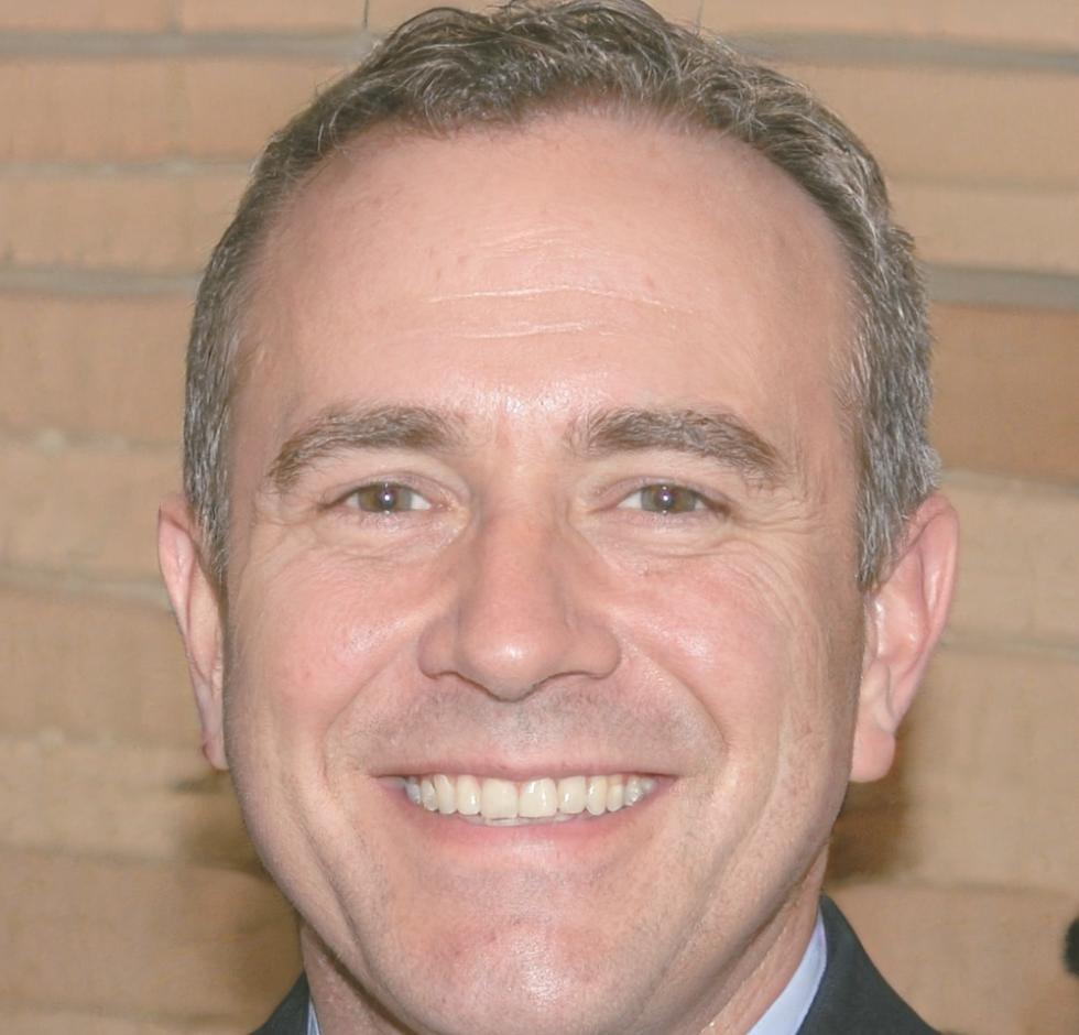 Dr. Michael Schneider